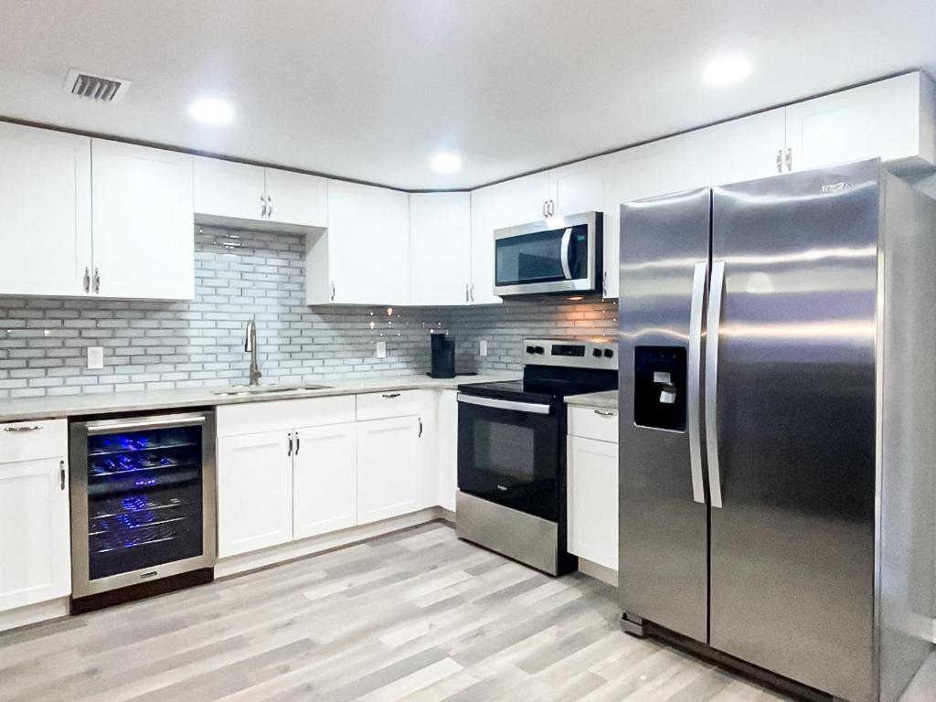 Sarasota Modern, Spacious, Comfy, Queen Beds, Backyard Rental Exterior foto